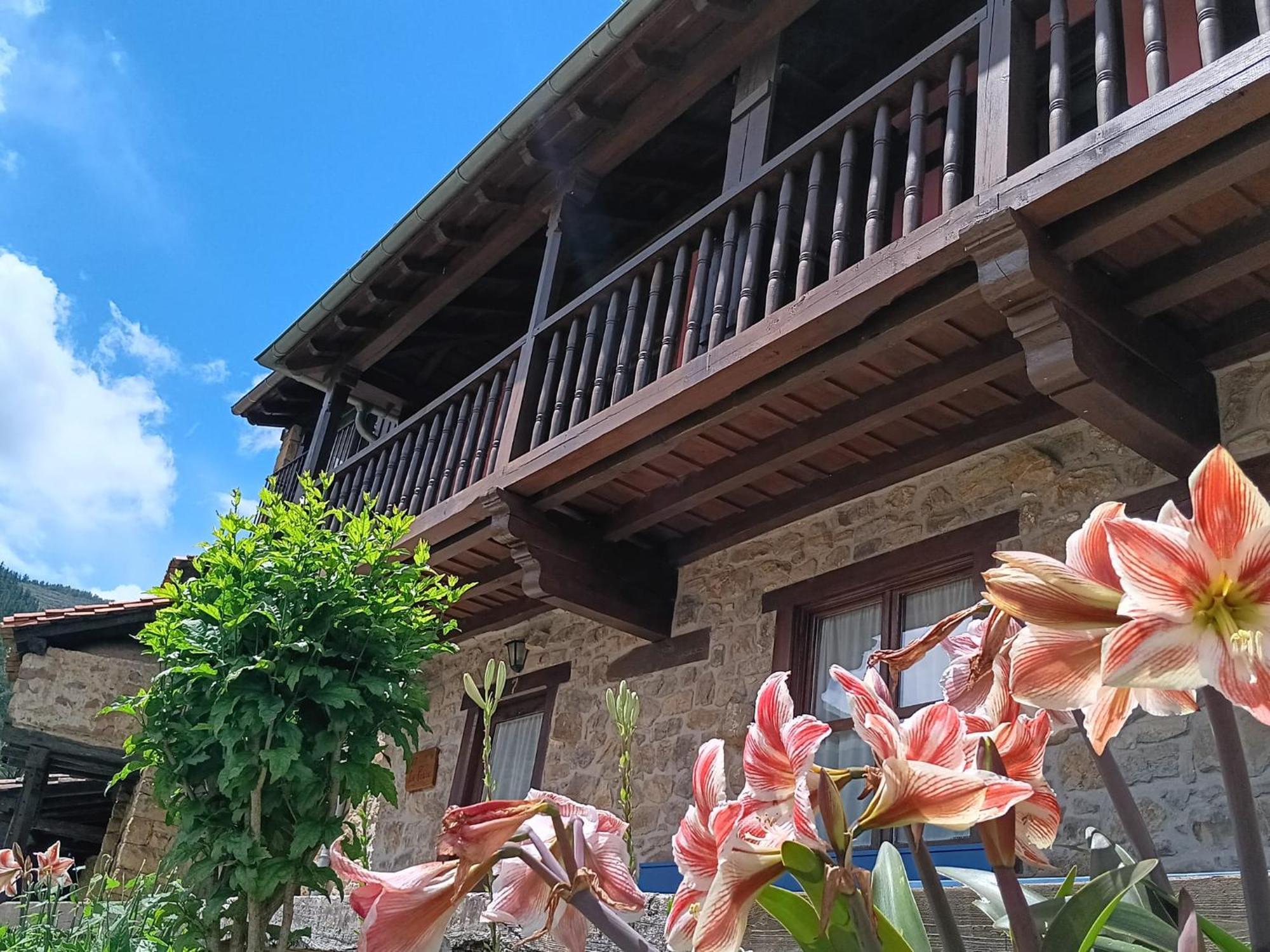 Apartamentos Calm & Nature - Adults Only Cabezón de Liébana Екстериор снимка